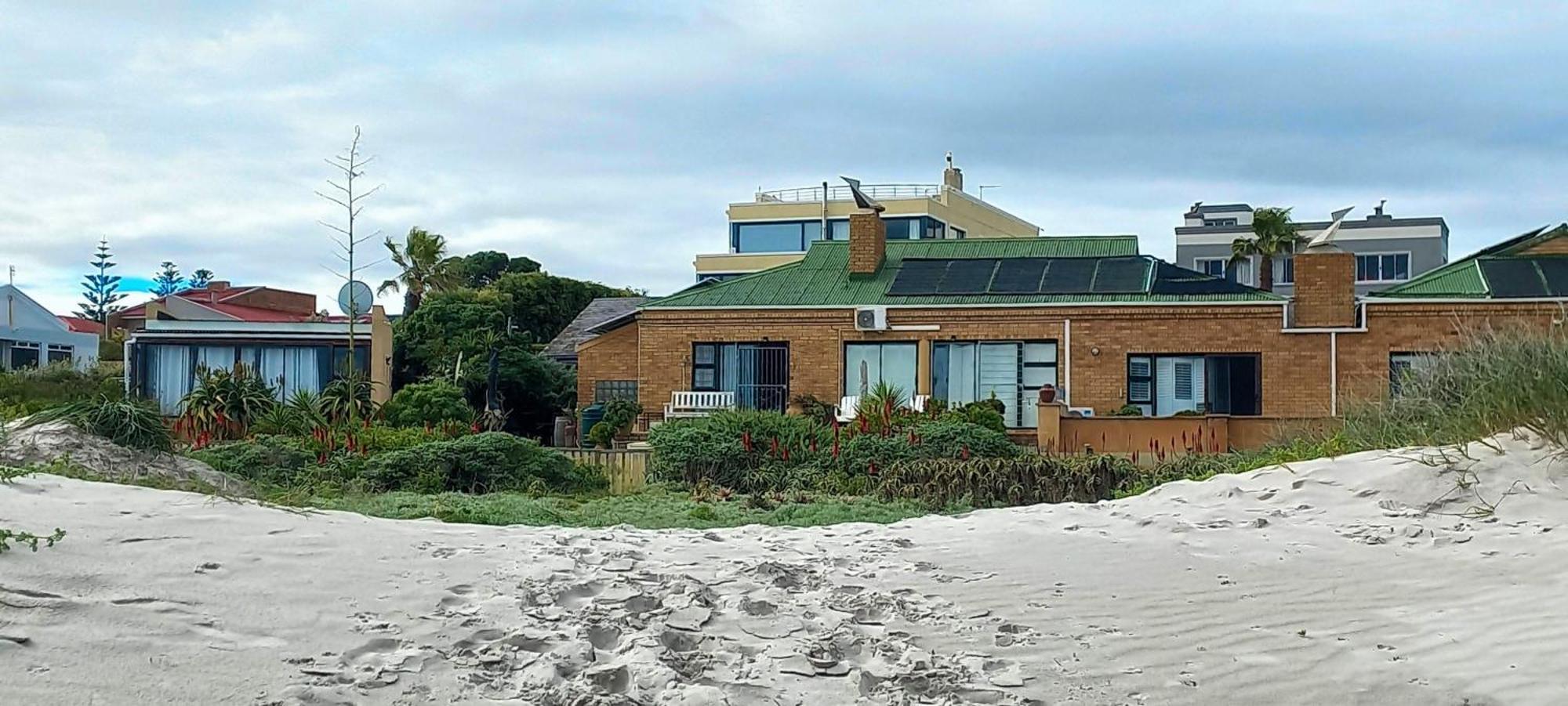 14 Penguin Place, Melkbosstrand Exterior photo