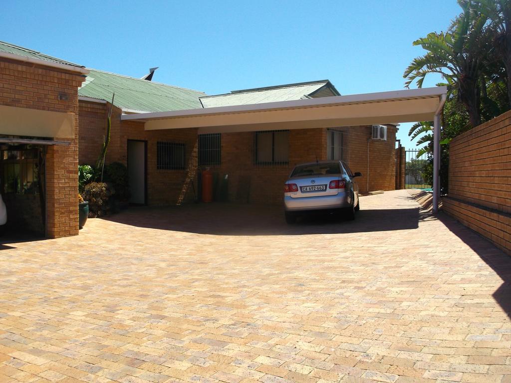 14 Penguin Place, Melkbosstrand Exterior photo